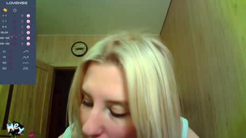 Snapshot of caramel_pie_ chatting on 30, 1, 2025 caramel online show from 30, 1, 2025