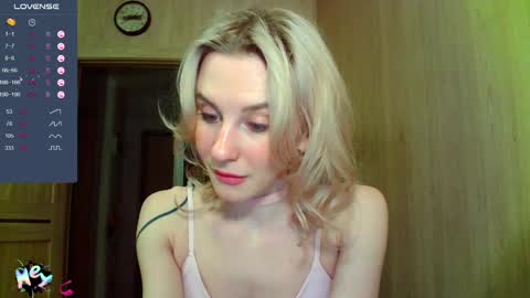 Snapshot of caramel_pie_ chatting on 27, 2, 2025 caramel online show from 27, 2, 2025