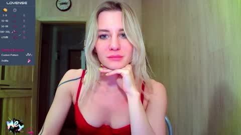 Snapshot of caramel_pie_ chatting on 19, 11, 2025 caramel online show from 19, 11, 2025