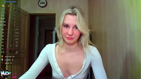 Snapshot of caramel_pie_ chatting on 17, 12, 2025 caramel online show from 17, 12, 2025