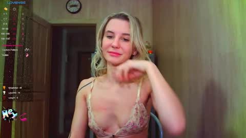 Snapshot of caramel_pie_ chatting on 13, 1, 2026 caramel online show from 13, 1, 2026