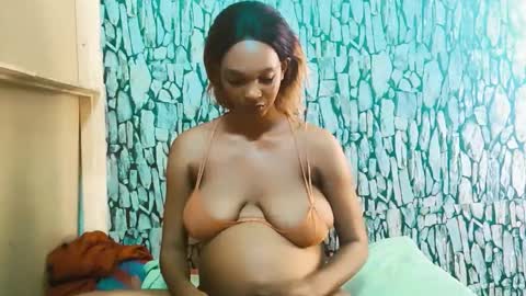 Snapshot of caramelminxxx1 chatting on 10, 2, 2026 caramelminxxx1 online show from 10, 2, 2026