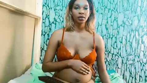 Snapshot of caramelminxxx1 chatting on 18, 2, 2026 caramelminxxx1 online show from 18, 2, 2026