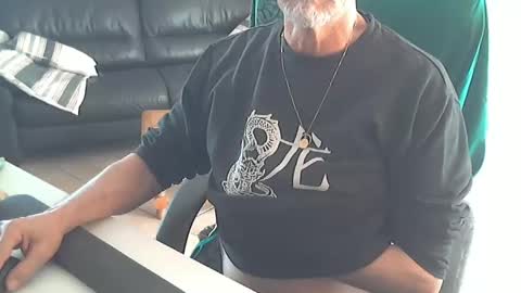 Snapshot of cargo69 chatting on 1, 2, 2025 cargo69 online show from 1, 2, 2025