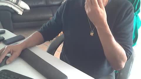 Snapshot of cargo69 chatting on 15, 11, 2025 cargo69 online show from 15, 11, 2025