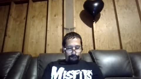 Snapshot of cargopipe2000 chatting on 23, 7, 2026 Adams huge online show from 23, 7, 2026