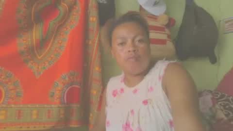 carinesexy69 online show from 13, 1, 2025