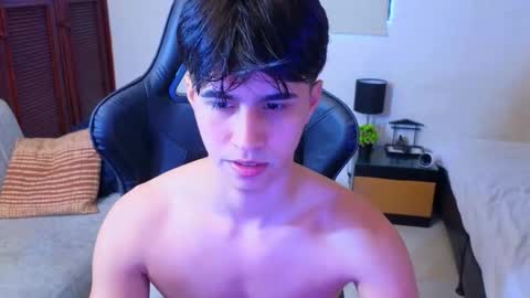 Snapshot of carl_dixon chatting on 14, 10, 2025 carl_dixon online show from 14, 10, 2025