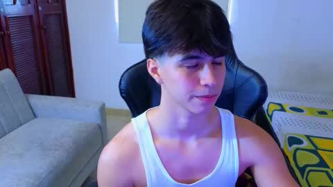 Snapshot of carl_dixon chatting on 11, 11, 2025 carl_dixon online show from 11, 11, 2025