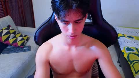 Snapshot of carl_dixon chatting on 17, 11, 2025 carl_dixon online show from 17, 11, 2025