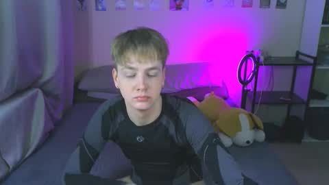 Carl online show from 18, 12, 2024