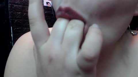 Snapshot of carla_999 chatting on 4, 10, 2025 carla_999 online show from 4, 10, 2025
