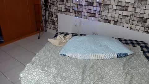 Snapshot of carla_lopera chatting on 18, 11, 2025 Carla online show from 18, 11, 2025