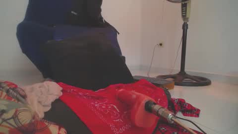 Snapshot of carla_prestige chatting on 24, 12, 2024 carla_prestige online show from 24, 12, 2024