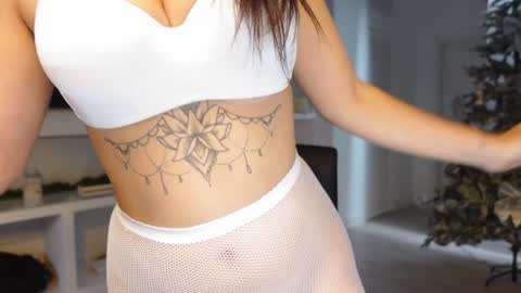 carla_secretary online show from 25, 12, 2024