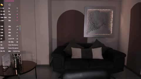 Snapshot of carlabrunni_ chatting on 20, 11, 2025 Carla Bunnis online show from 20, 11, 2025