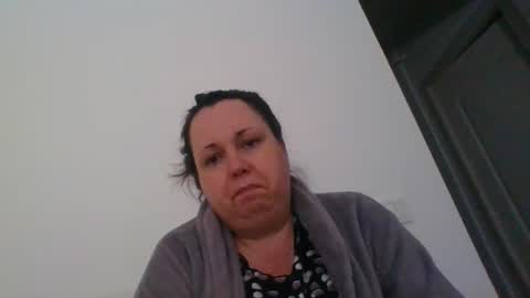 Carlaruth online show from 11, 11, 2025