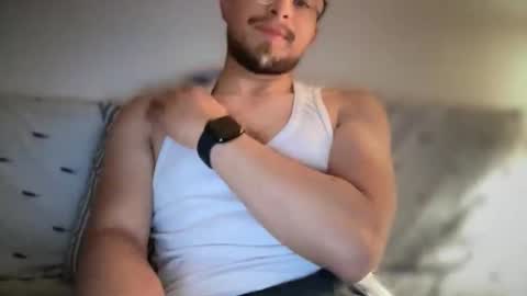 carlcarlinches4 online show from 8, 2, 2026