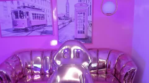 CARLYE   online show from 24, 1, 2025