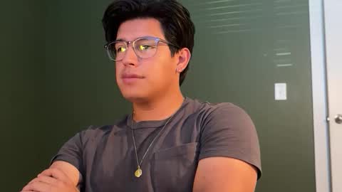 Snapshot of carlosjosecb1 chatting on 29, 10, 2025 carlos online show from 29, 10, 2025