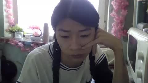 CarlyJoy online show from 4, 10, 2025