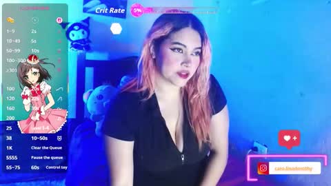 Snapshot of caro_linadorothy chatting on 19, 10, 2025 carolina dorothy online show from 19, 10, 2025