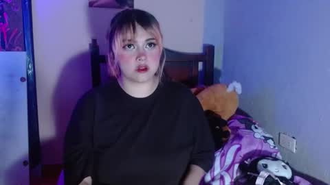 Snapshot of caro_linadorothy chatting on 10, 11, 2025 carolina dorothy online show from 10, 11, 2025