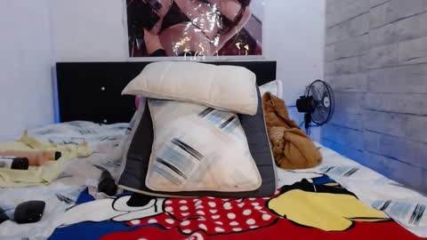 Snapshot of caro_milf_ chatting on 21, 2, 2025 Caro milf  online show from 21, 2, 2025