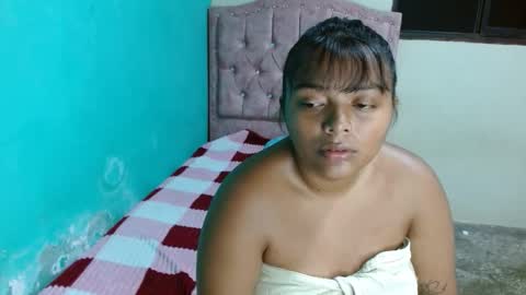 Snapshot of carol_lil1 chatting on 18, 4, 2026 carol_lil1 online show from 18, 4, 2026