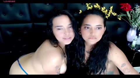 Carolaine01 online show from 14, 2, 2025