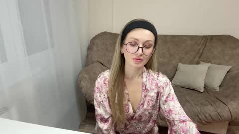 Carolin online show from 20, 11, 2025