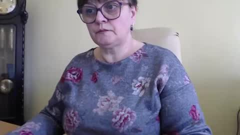 Snapshot of carolinedream_ chatting on 12, 2, 2025 CarolineDream online show from 12, 2, 2025