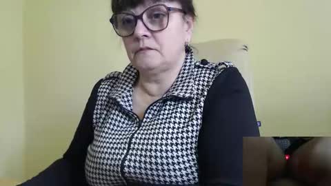 Snapshot of carolinedream_ chatting on 21, 10, 2025 CarolineDream online show from 21, 10, 2025