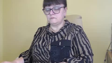 Snapshot of carolinedream_ chatting on 7, 11, 2025 CarolineDream online show from 7, 11, 2025