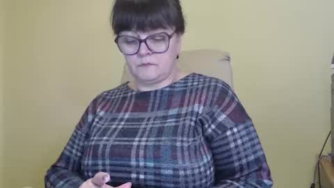 Snapshot of carolinedream_ chatting on 17, 11, 2025 CarolineDream online show from 17, 11, 2025