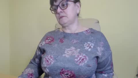 Snapshot of carolinedream_ chatting on 26, 11, 2025 CarolineDream online show from 26, 11, 2025