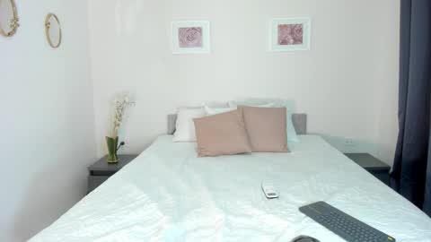 Caroline online show from 14, 3, 2026