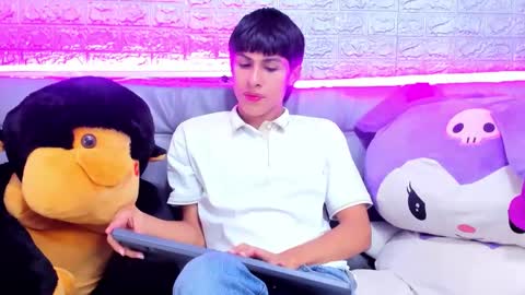 carolinejesh online show from 15, 1, 2026