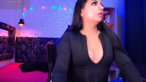 Snapshot of carolinescoth_dl chatting on 9, 2, 2025 Caroline Scoth online show from 9, 2, 2025