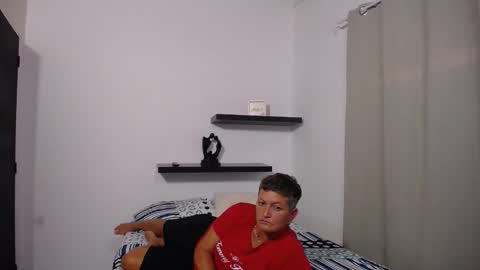Snapshot of carry_big chatting on 15, 5, 2026 Blonde Carolina Patty online show from 15, 5, 2026