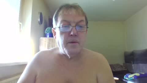 carsten21101 online show from 6, 3, 2025