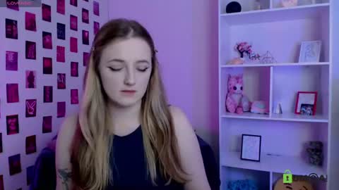 casey_meow_ online show from 7, 7, 2026