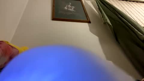 Cash Couple online show from 16, 10, 2025