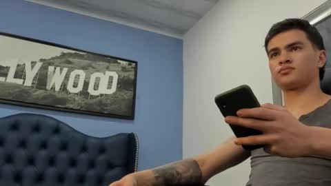 casper_white_ online show from 21, 9, 2025