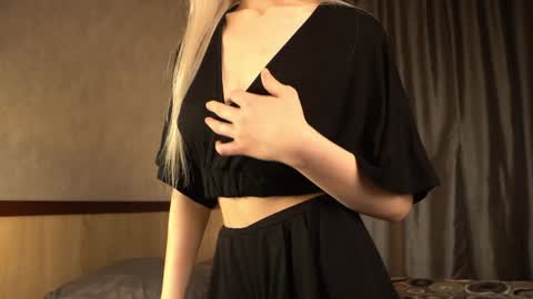 Snapshot of cassie130505 chatting on 2, 2, 2025 Cassie online show from 2, 2, 2025