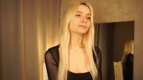 Snapshot of cassie130505 chatting on 12, 3, 2025 Cassie online show from 12, 3, 2025