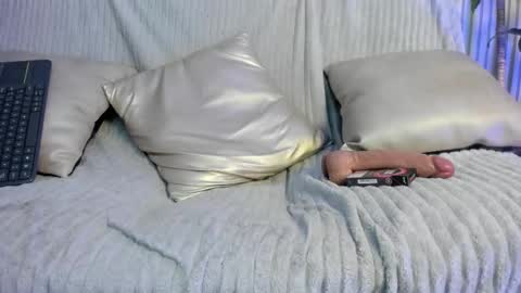 Cassie Jones online show from 10, 2, 2026