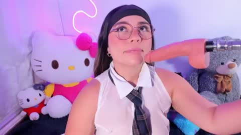 Snapshot of cassiebigass_ chatting on 10, 7, 2026 Bela igzaii9r online show from 10, 7, 2026