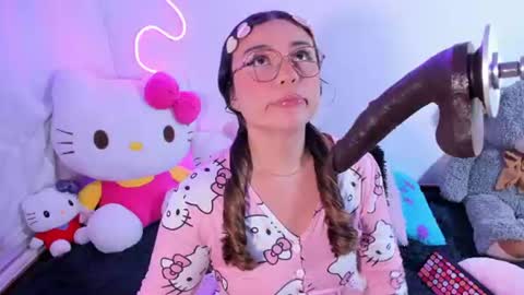 Snapshot of cassiebigass_ chatting on 13, 7, 2026 Bela igzaii9r online show from 13, 7, 2026