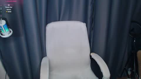 Cassie online show from 20, 2, 2025